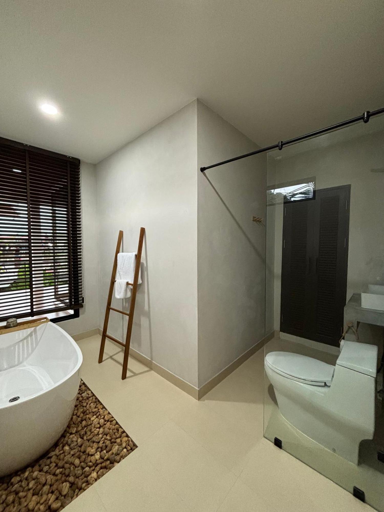 The Episode Boutique Hotel Surat Thani Exterior photo