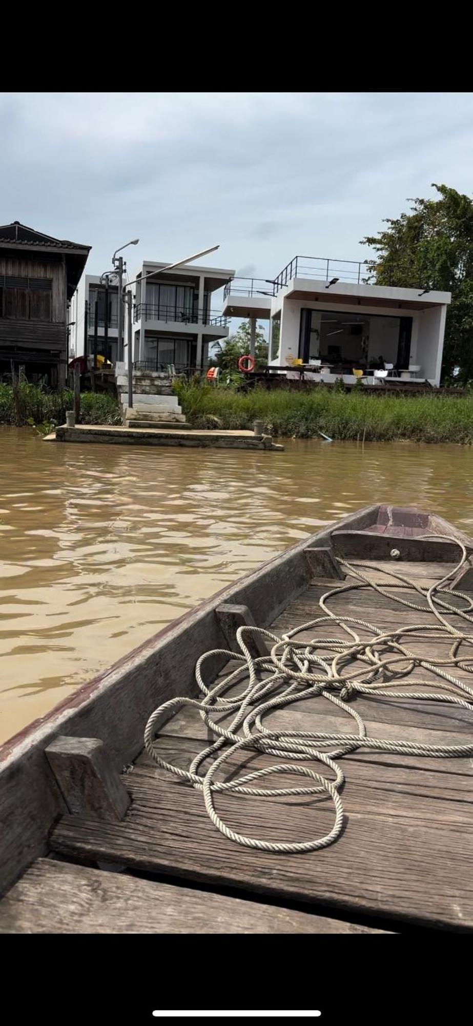 The Episode Boutique Hotel Surat Thani Exterior photo